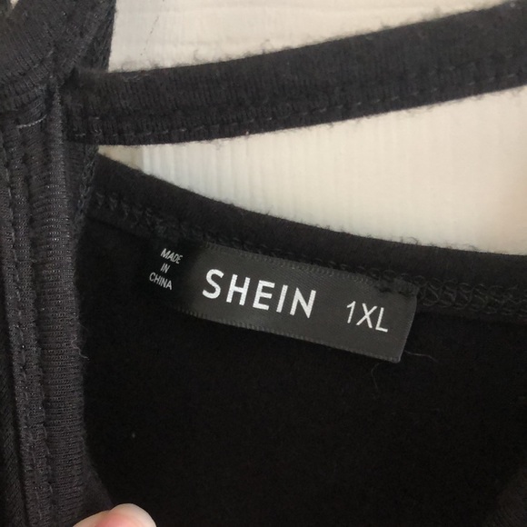 Black Criss Cross Strappy Top - Picture 3 of 3